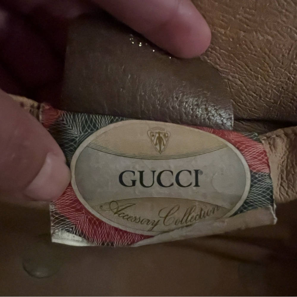 Vintage Gucci Clutch - Picture 13 of 15